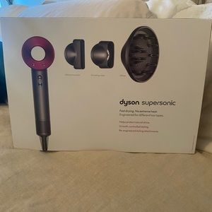 Dyson supersonic Hair dryer BRAND NEW IN BOX